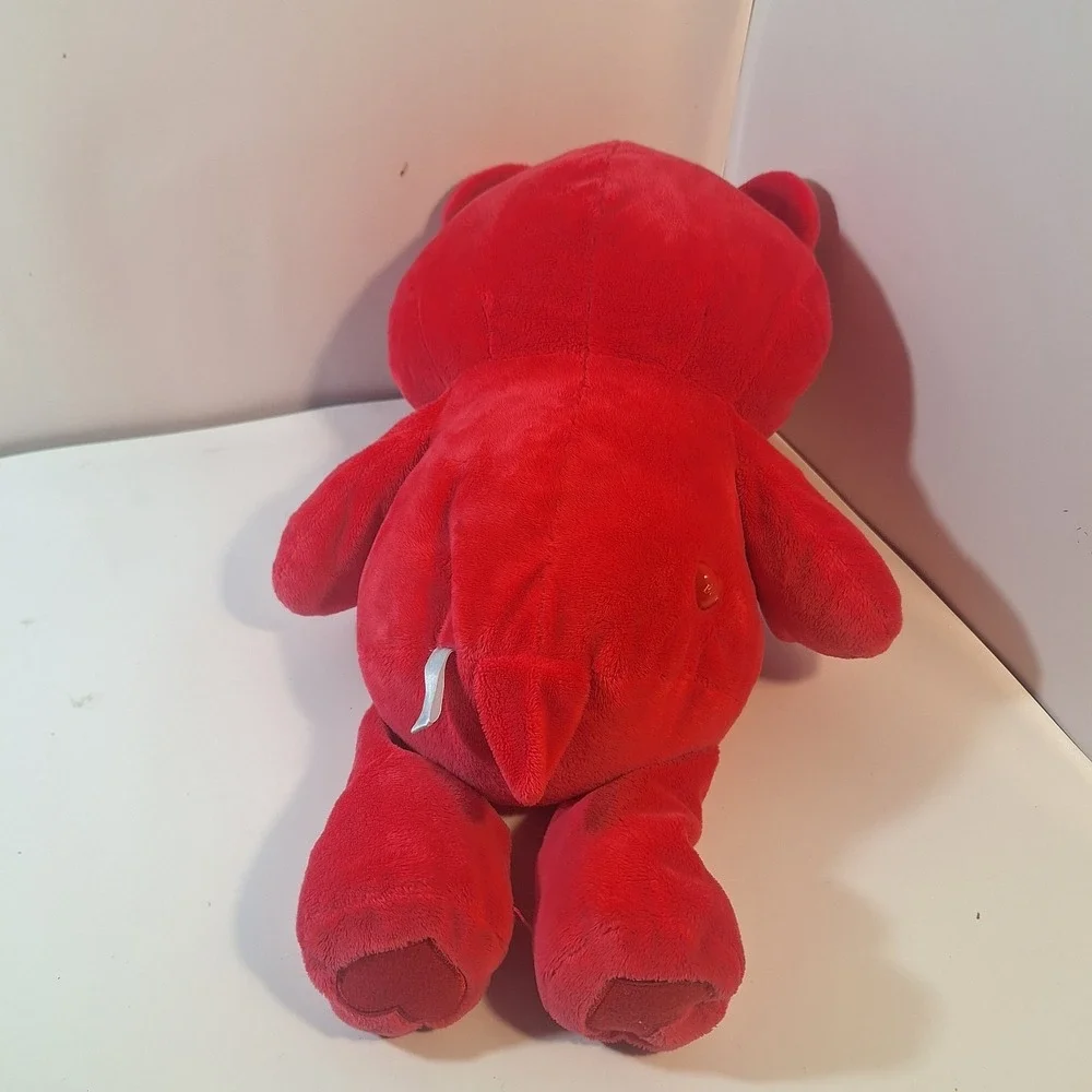 Always There Bear Care Bear 2011 Collectable Hearts Badge 17